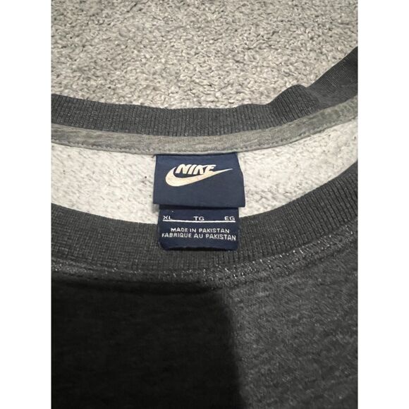 Vintage Nike Crewneck Grey With Blue Tag Size XL (#48) - Picture 3 of 6